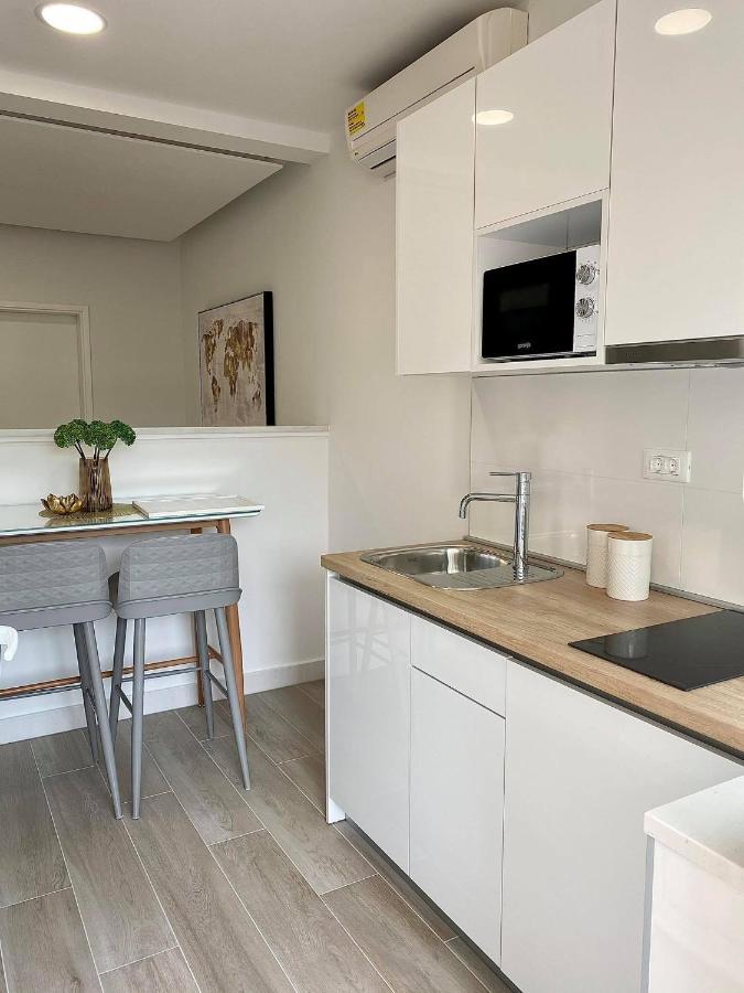 Deluxe Apartments Kate Макарска Экстерьер фото