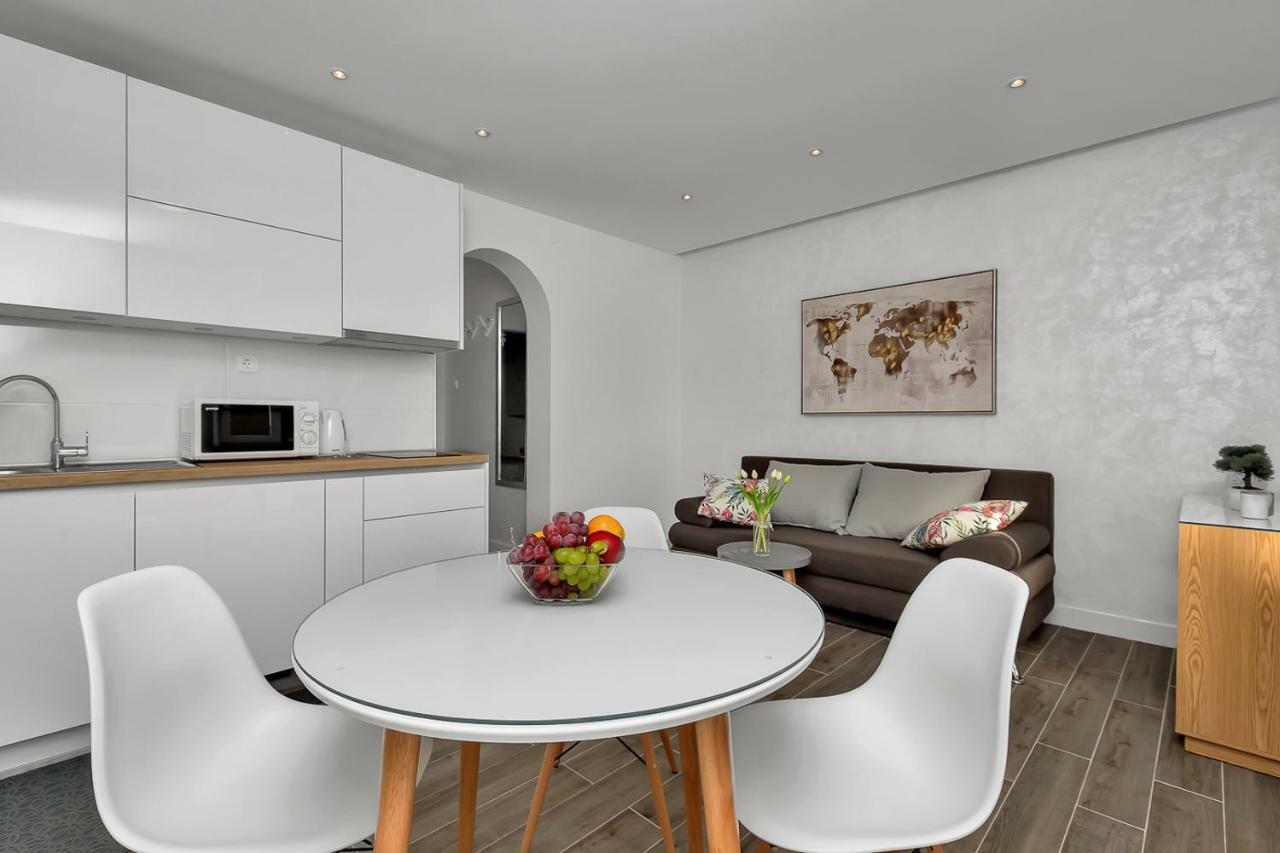 Deluxe Apartments Kate Макарска Экстерьер фото
